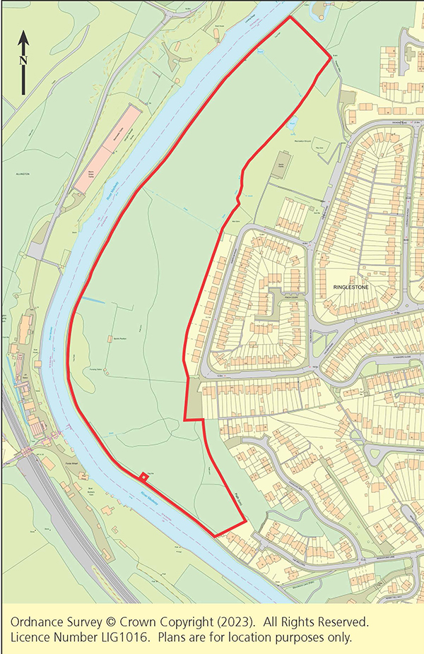 Lot: 14 - OVER 18 ACRES OF LAND RUNNING ALONG THE RIVER MEDWAY TOWPATH - 